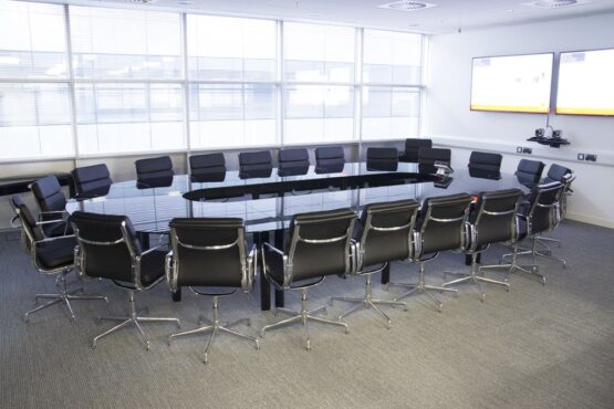 Communicator Conference Table - Image 2