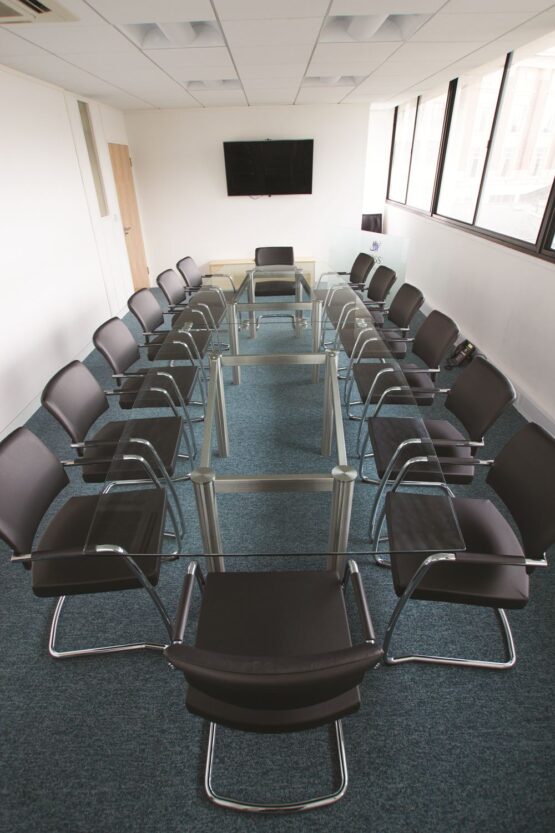 Connect Multi-Piece Boardroom Table - Image 3