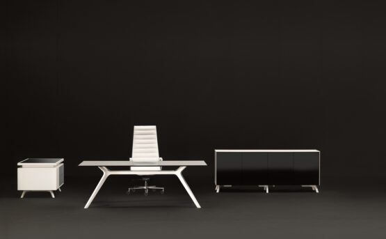 Dr Glass Executive Office Desk - Image 5