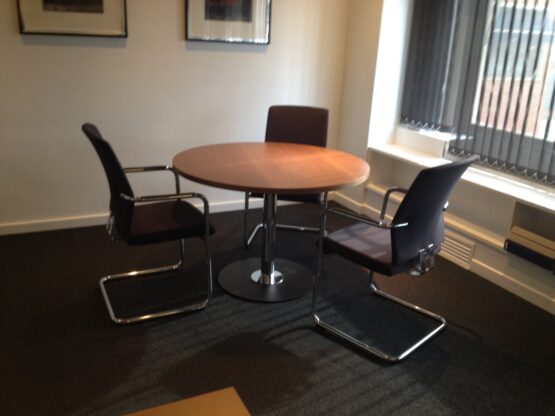 Round Meeting Table