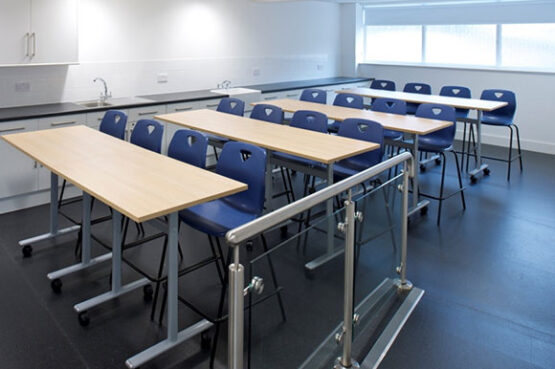 Vivanté Meeting Table - Image 4