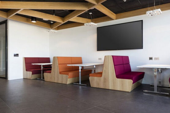 Vivanté Flip Top Meeting Table - Image 12