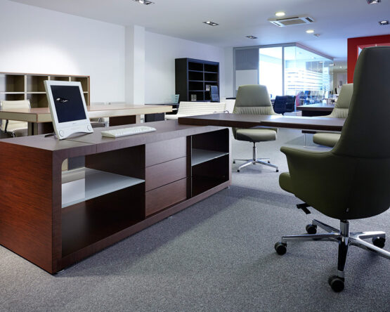Prima Sinfonia Executive Office Desk - Image 6