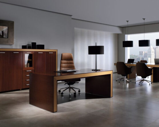 Freeport Executive Office Desk - Image 2