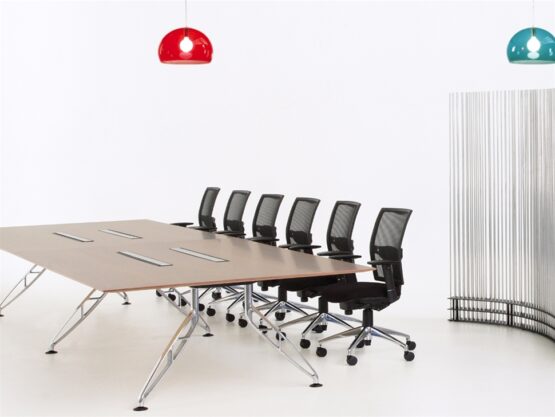 CS One Boardroom Meeting Table - Image 2