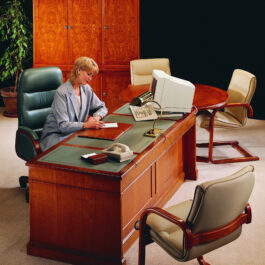 QUINTESSE DESK