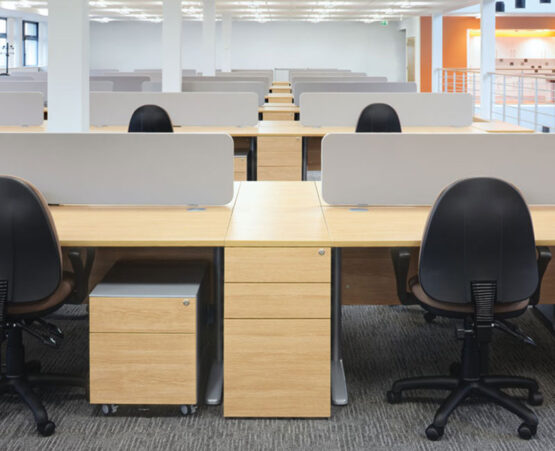 EVERYDAY DESKS - Image 7