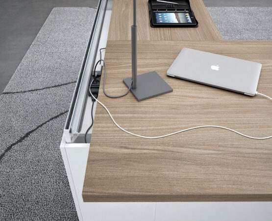 T45 Executive Office Desk - Image 21
