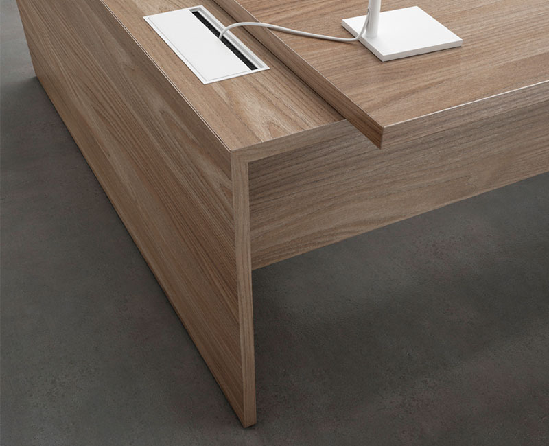 T45 Executive Office Desk - Image 24