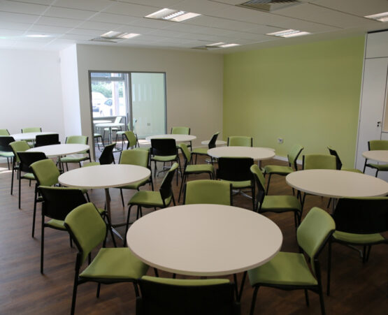 TR3 Executive Office Meeting Chair - Image 7