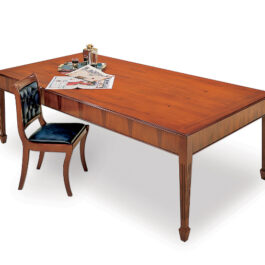 SPADE LEG TABLE