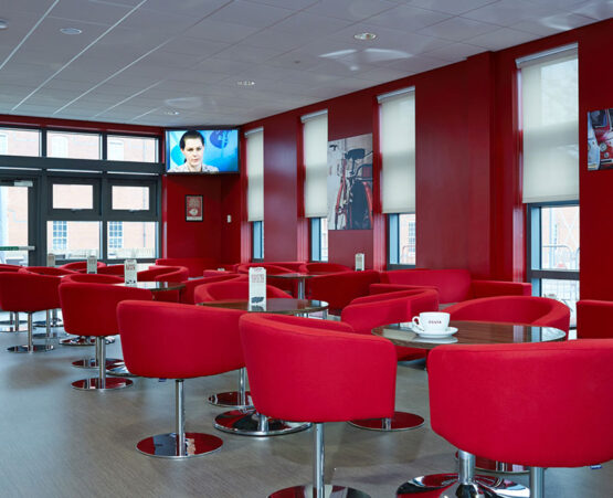 ROUND BASE TABLE - Image 2