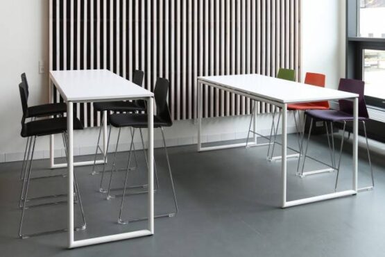 FOUR STANDING & FOUR COUNTER - Image 9