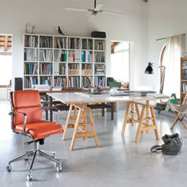 Clip Executive Swivel Office Chair