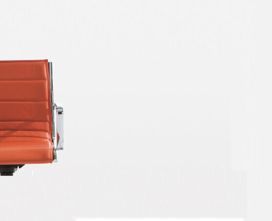 Comet Executive Swivel Office Chair - Image 3