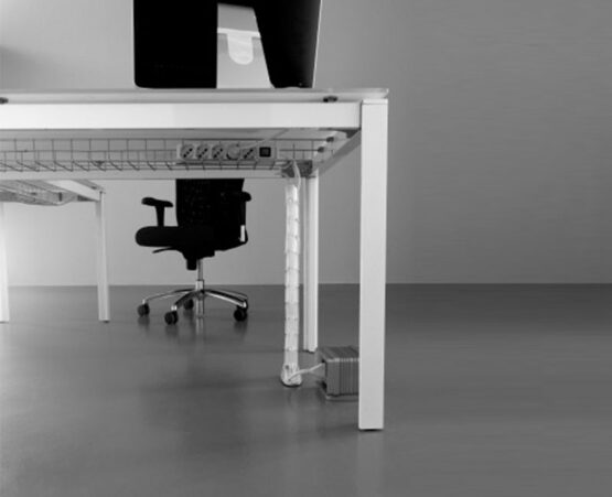 Operative X4 Bench Desk - Image 2