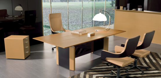 De Symetria Glass Executive Office Desk - Image 10