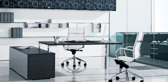 Office workstation - Image 6