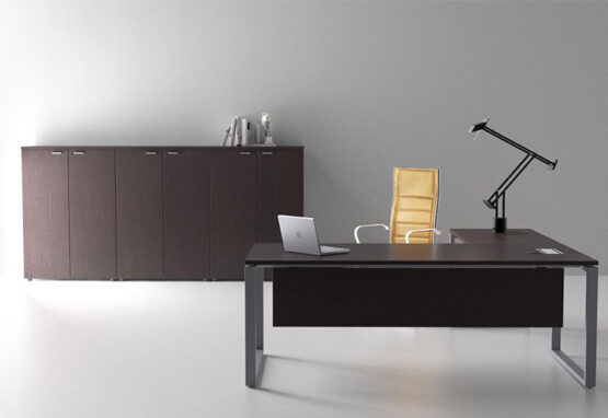 Versus Glass Office Desk - Image 2