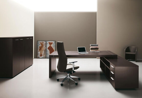 DIPLOMAT Executive Office Desk - Image 6