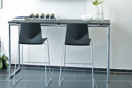 FOUR STANDING & FOUR COUNTER - Image 10