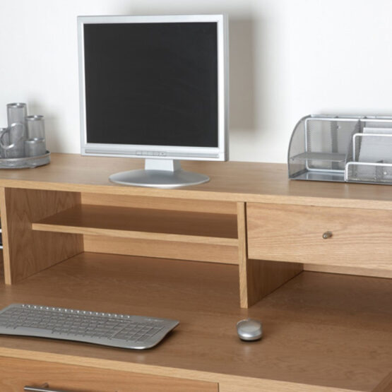 OAKWOOD DESKTOP HUTCH - Image 4
