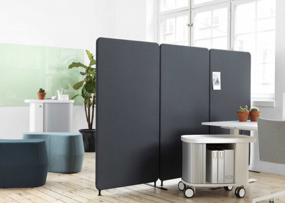 Softline 30 Freestanding Fabric Screen - Image 2