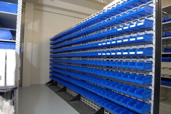 PLASTIC CONTAINERS - Image 6