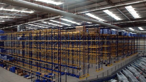 WIDE AISLE RACKING - Image 9