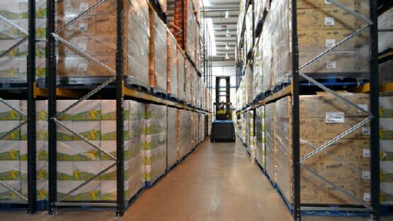 NARROW AISLE RACKING - Image 5