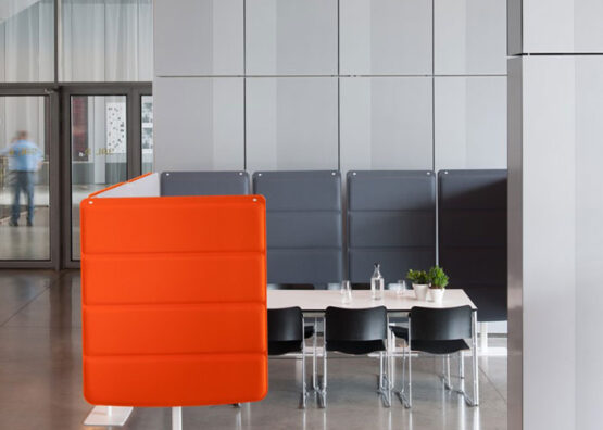 Plaid Soft Screens/Partitions - Image 9