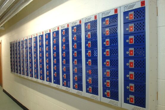 SMALL ITEM LOCKERS - Image 3