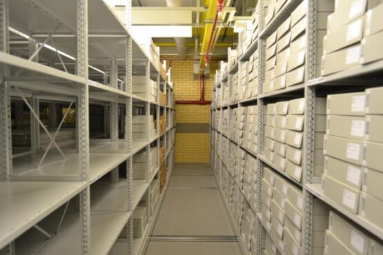 STORMOR SHELVING - Image 7