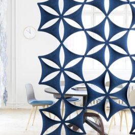 Airflake Free Standing Screen