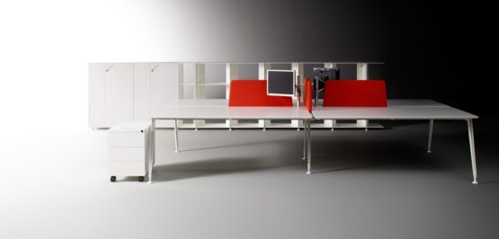 OXO Office Desk - Image 3