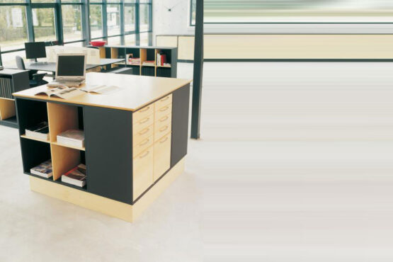 NONSTOP STORAGE - Image 37