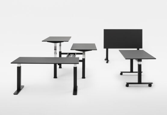 Follow Desk - Image 2